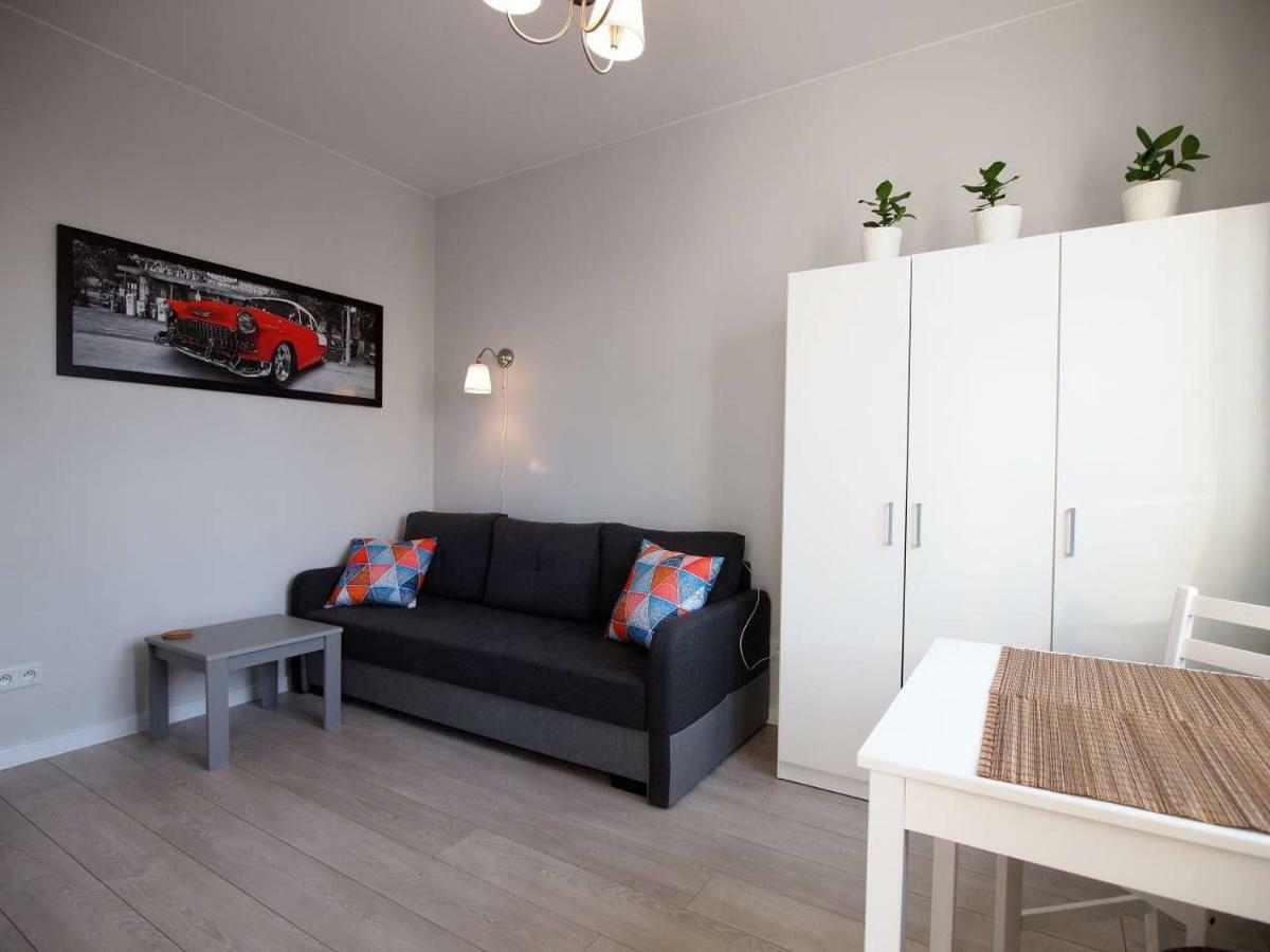 Airport Residence Blue Warschau Exterior foto