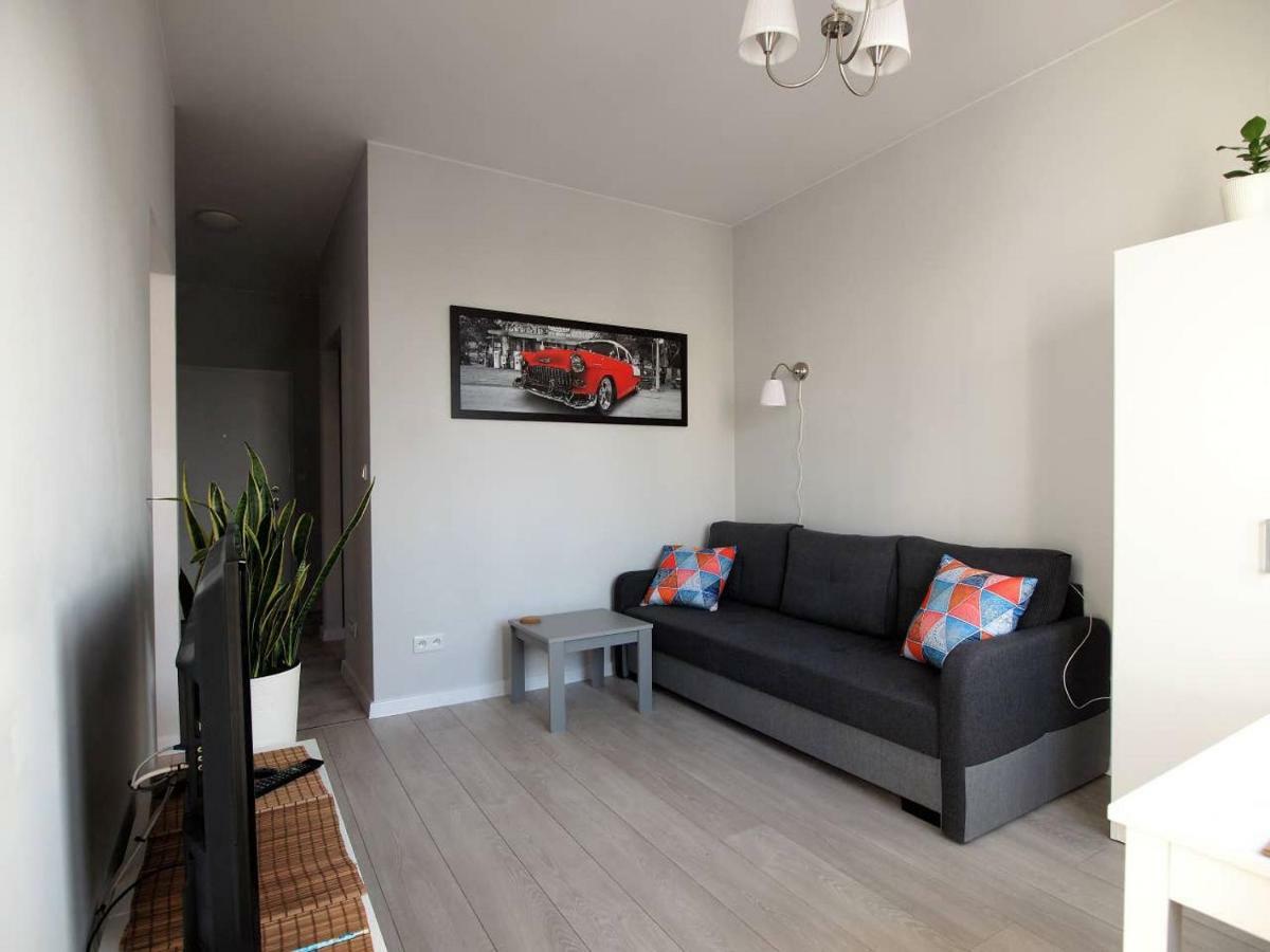 Airport Residence Blue Warschau Exterior foto